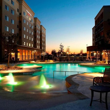 Residence Inn By Marriott San Antonio Six Flags At The Rim Dış mekan fotoğraf